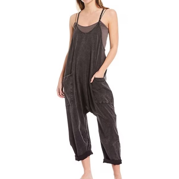Free People Hot Shot Onesie - Washed Black NWT - Picture 2 of 8
